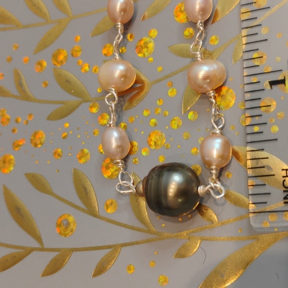 Tahitian Pearl Necklace - Picture 8 of 10